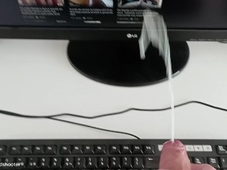 Powerful Sticky Cumshot Moaning on my Pc looking at my own PH Profile! I was very Horny!