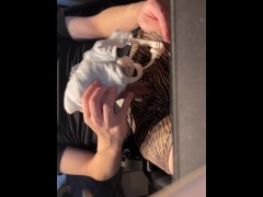 女友達の水色のブラに射精 - Screenshot 13 of 16 - Cum Shot