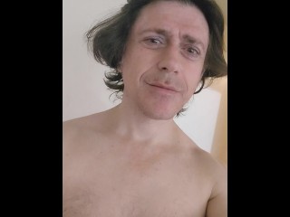 Так идеально, так Hot! Love смотрит мускулистое порно!