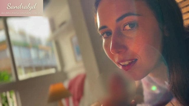 The most magical cumshot on the tongue