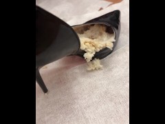想嚐嚐小涵女王腳下的御飯糰嗎？預約實體課程才有資格伺候 - Screenshot 10 of 16 - 美腿