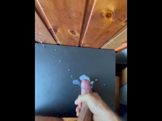 HOT GUY MOANS + BIG CUMSHOT