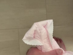 ナプキンをホール代わりにしてみた - Screenshot 7 of 16 - Asian Masturbation