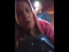 Mi novia en pijama folla como un demonio! Acaba muchas veces!