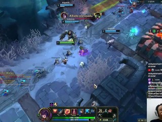 COMO que Siguio De Largo El Warwick