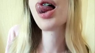 Cum on my face. I will swallow your cum