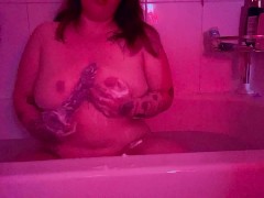 Soapy handjob - Screenshot 16 of 16 - Thick And Curvy