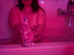 Soapy handjob - Screenshot 6 of 16 - Handjob