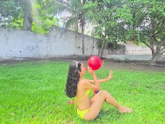 Blow to pop in open air with punch balls balloons (Full video on C4S / MV / OF / Membersite)