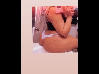 MILF Shows off her Phat Ass and back Dermal