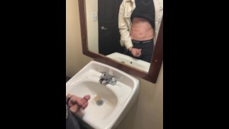 Risky Orgasm In A Pizza Place Bath 🍕🍆🔥