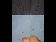 Masterbation on Towel getting off on thought of others getting off on me