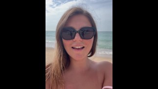 Compte à rebours sur la plage publique