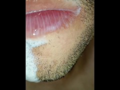 jugando con leche calientica en mi boca, tongue, saliva, lengua , sloopy, sucking, escupir fetish
