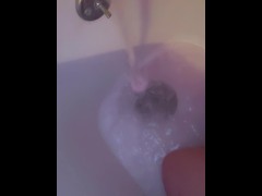 chubby girl bubble bath - Screenshot 4 of 16 - Thick Ass