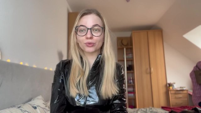 Why every man should wear a CHASTITY device