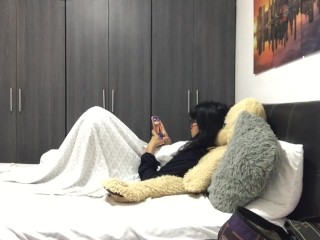 Я мастурбирую и снимаю горячее видео для своего любовника