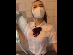 制服着たままお風呂でぷかぷか〜 - Screenshot 5 of 16 - シャワー