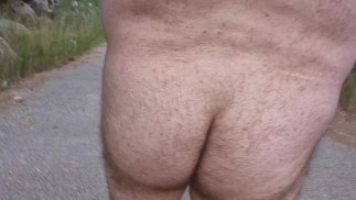 Просто иду пешком