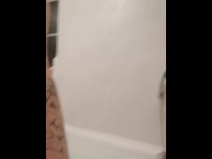 Having a bath - Screenshot 2 of 16 - Squirt