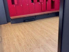 Sneaky gym ladies locker room JOI - Screenshot 2 of 16 - Gym Locker Room