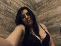 Beautiful latina girl masturbating while peeing 153 - Screenshot 11 of 16 - Pissing