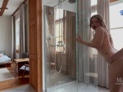 She didn't Mind to Join them! - Amateur Group Fuck - Screenshot 15 of 16 - Blonde