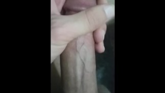 Наслаждаюсь красивым пенисом и эякуляцией