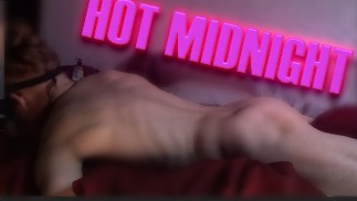 I press myself into the bed shaking my hips with loud moans and dirty talk [eng sub]