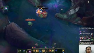 El lee sin se dio un vs con los dos y le gano