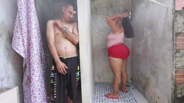 UNEXPECTED FUCK WITH A LOT OF MILK ON MY NEIGHBOR'S TITS