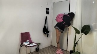 Llegue muy caliente del colegio