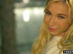 VIXENPLUS Tiny And tight Babe gets her asshole stretched out - Screenshot 3 of 16 - Reverse Cowgirl