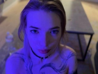 POV: Глубокий минет и окончание на лицо однокласснице после уроков 💦