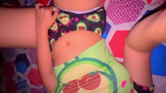 🍓Little black-haired girl teases and gets on all fours to feel all the milk inside