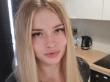 Расплатилась за пиццу сексом