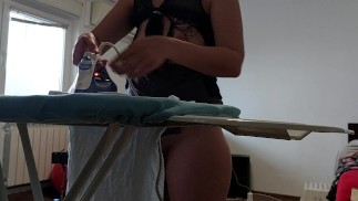 Amateur mom does housework naked. Wife hairy pussy, big tits, big ass.