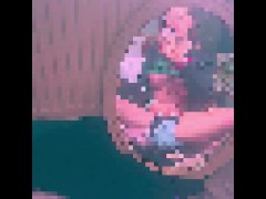 Post-op trans woman send ass nudes to fwb