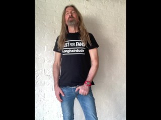 Longhairdude in Debut JFF Vid - Spray on Skinny Jeans, Sex Belt, JFF Tshirt