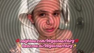 ПОБАЛУЙТЕ СВОЮ ИДЕАЛЬНУЮ СВЕТЯЩУЮСЯ БОГИНЮ СООТВЕТСТВЕННО