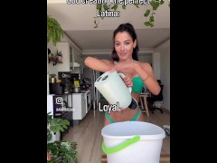 I'm allergic to condoms.. you down to fuck me raw?