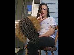 Are you ready for some furry sandals content - Screenshot 6 of 16 - Feet Sandals