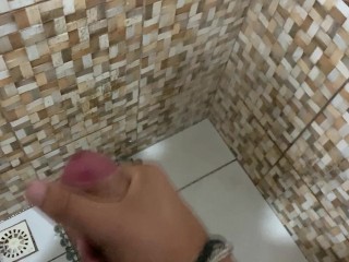 Uma Gozada Antes do Banho