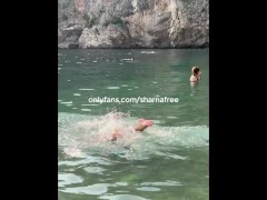 18YO Influencer Erotic TikTok Pussy Peek