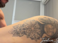 GARGANTA PROFUNDA, PUNHETA COM OS PÉZINHOS E DE FODIDA DE QUATRO, FOI TUDO QUE EU FIZ COM ESSA SAFA