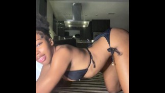 ass shaking 🍑