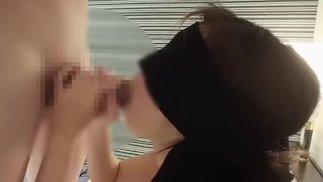 I couldn't hold back and ejaculated because of her blowjob technique