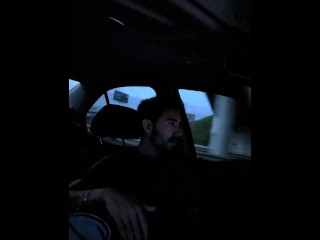 Mamada en el auto