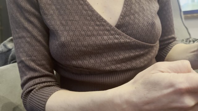 Having coffee with my wife while she shows her tits and nipples in public wearing no bra