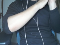 女性ボイスに向けて抵抗しつつもドmな貴女はハンドマンを受け入れて成功するためのASMR - Screenshot 13 of 16 - Asmr Ear Licking